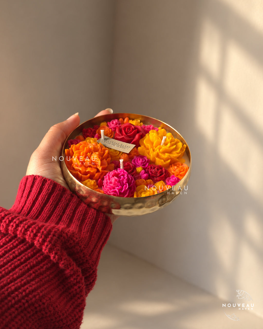 Rang Birangi Urli candle